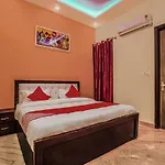 Oyo 24743 Janak Residency