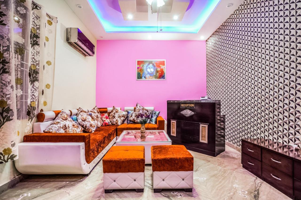 Hotel Oyo 24743 Janak Residency 3*
